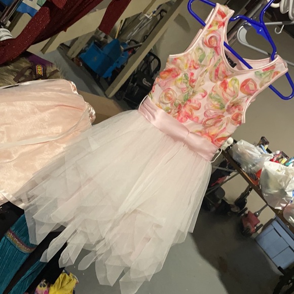 Girls size 5 dress - Picture 2 of 7